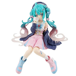 

Фигурка Good Smile Company FuRyu Noodle Stoppe: Hatsune Miku – Love Sailor (13 см)