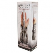 Рукавица Эцио для ролевой игры (Ezio Auditore - Role-Play Gauntlet Replica)