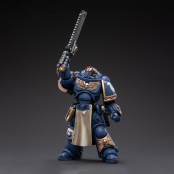 Фигурка Warhammer 40K: Ultramarines Primaris - Lieutenant Horatius (масштаб 1:18)