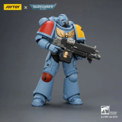 Фигурка Warhammer 40 000 (Вархаммер 40 000) – Космические Волки (Space Wolves), Интерсессор с болтером, болт-пистолетом и цепным мечом (JT03851)