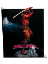 Фигурка McFarlane Toys Marvel Collection – PVC Statue Deadpool 1:10 (Deadpool #1) (48220) (18 см)